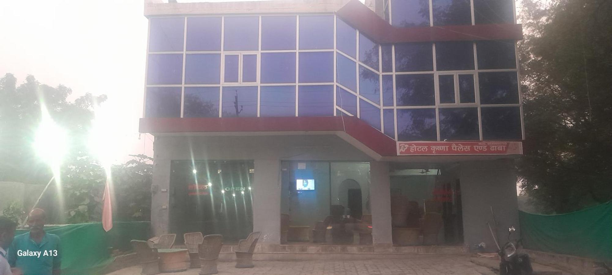 Krishna Hotel Агра Екстериор снимка